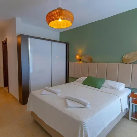 Xanthos Boutique 파타라