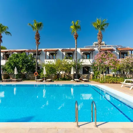 Hotel Xanthos Boutique 2*