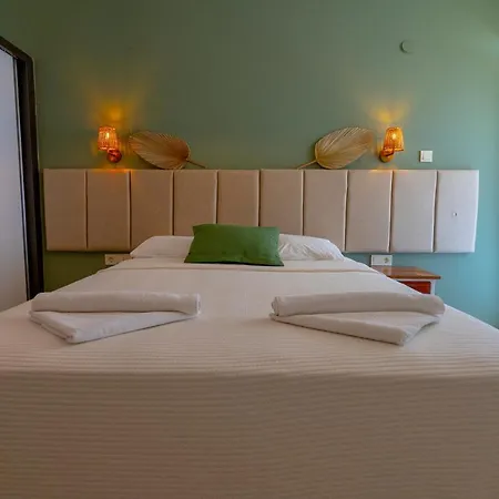 Hotel Xanthos Boutique 2*