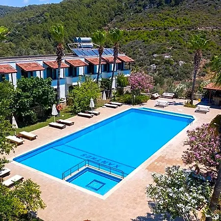 Xanthos Boutique 3*
